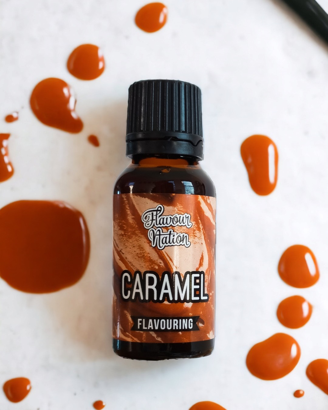 Caramel flavouring essence for baking